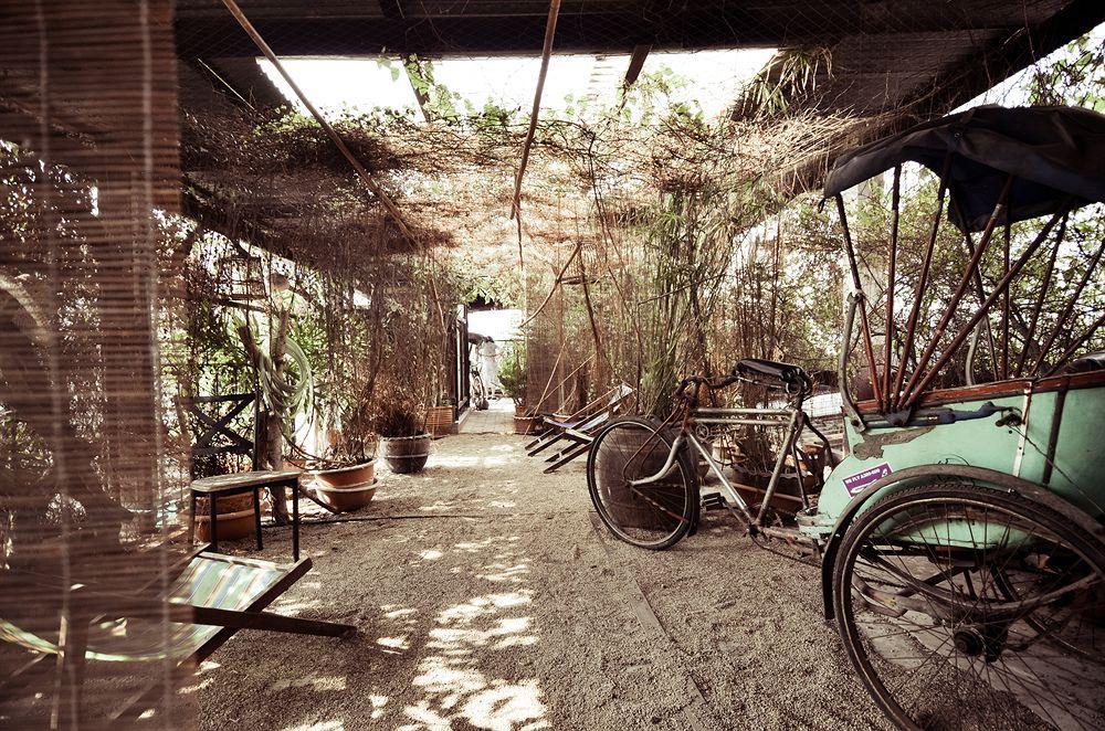 Suk11 Hostel Bangkok Ngoại thất bức ảnh