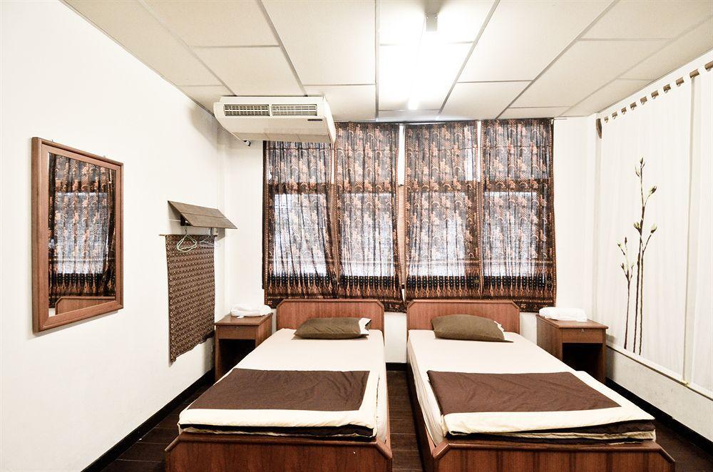 Suk11 Hostel Bangkok Ngoại thất bức ảnh
