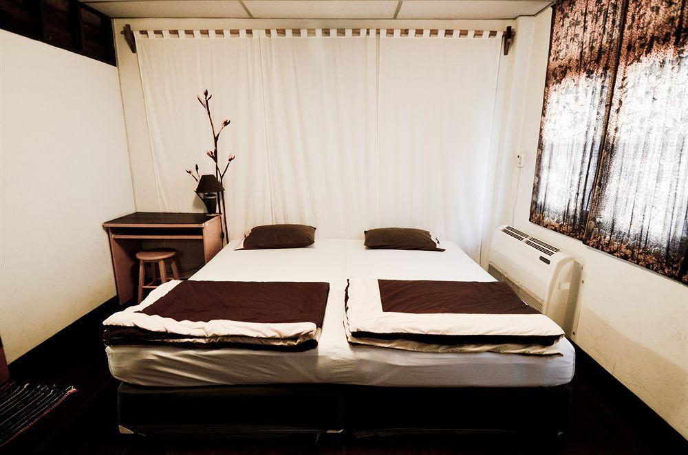 Suk11 Hostel Bangkok Ngoại thất bức ảnh
