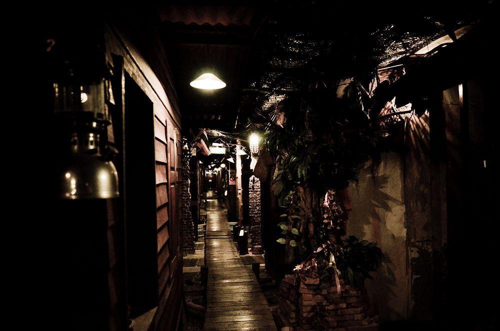 Suk11 Hostel Bangkok Ngoại thất bức ảnh