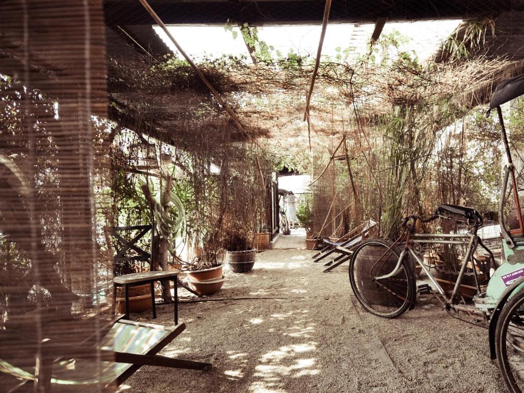 Suk11 Hostel Bangkok Ngoại thất bức ảnh