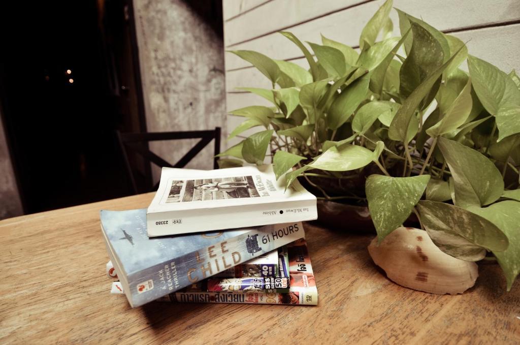 Suk11 Hostel Bangkok Ngoại thất bức ảnh