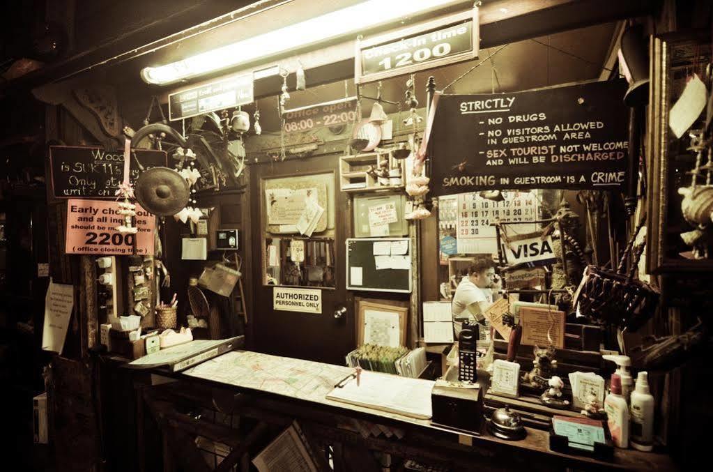 Suk11 Hostel Bangkok Ngoại thất bức ảnh